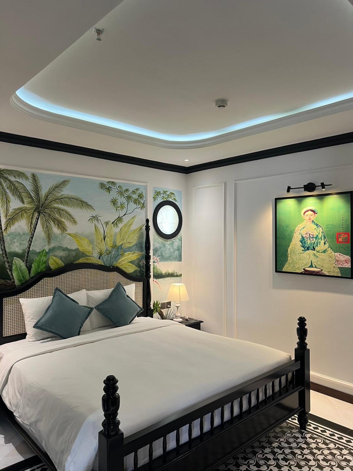 Mercy Emerald Hotel Da Nang Buitenkant foto